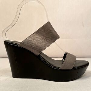 Women's Black and Silver Wedge Sandals by Charles David Size 7.5 EUC